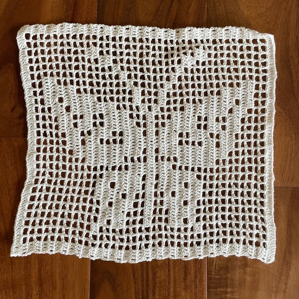 Vintage Handmade Crochet Ecru BUTTERFLY Filet Doily